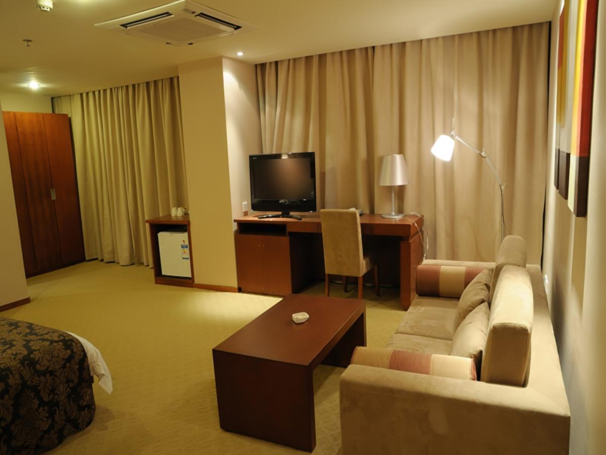 Days Inn Frontier Wuxi Wuxi  Exterior foto